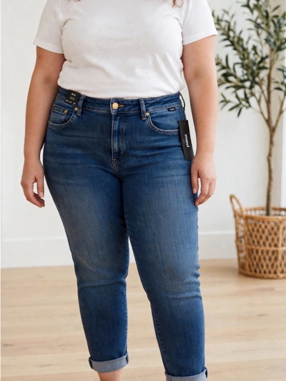 Mavi Mita Midrise Boyfriend  Cuffed Jean Plus Size